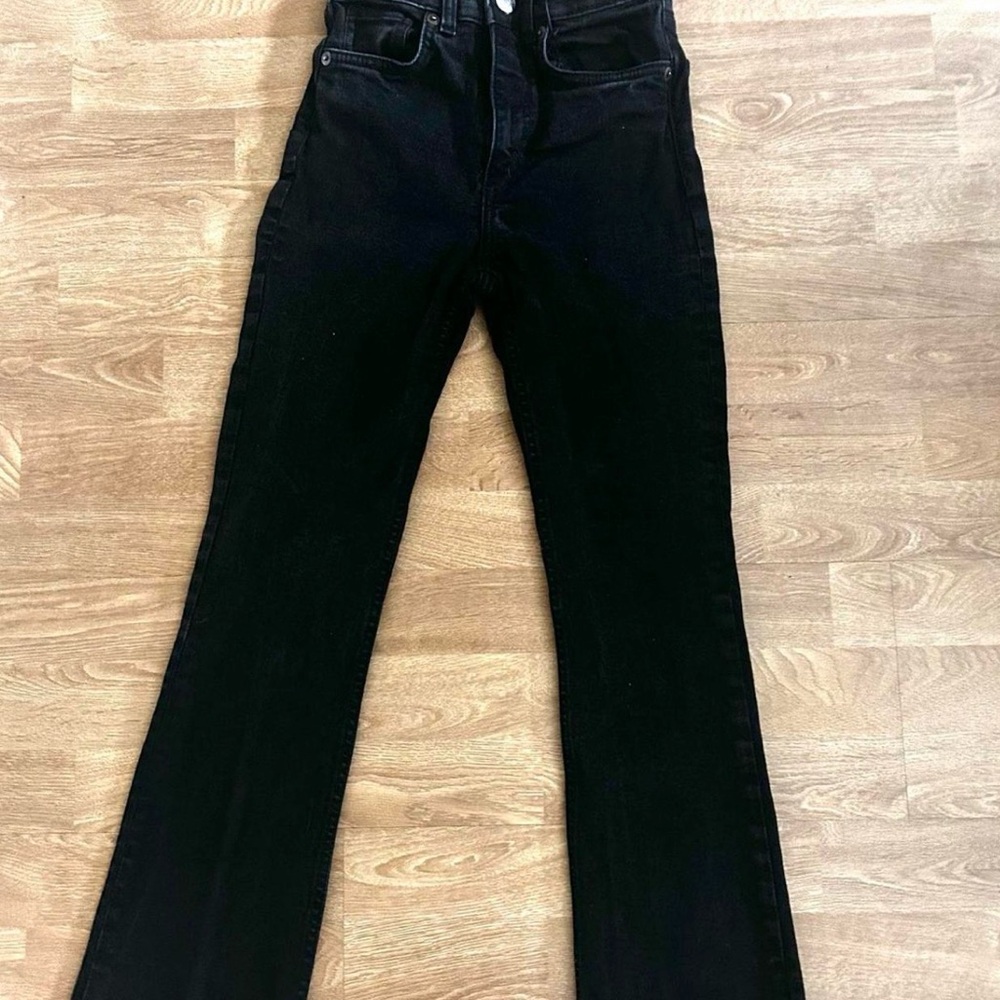Zara Women's Black Straight Leg Jeans